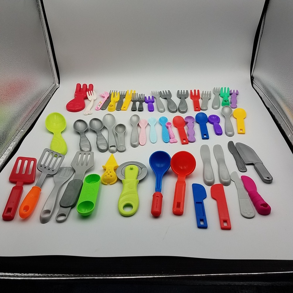Childrens mixed lot play utensils Foks Spoons Knives Spatulas Ladels Turners Mis